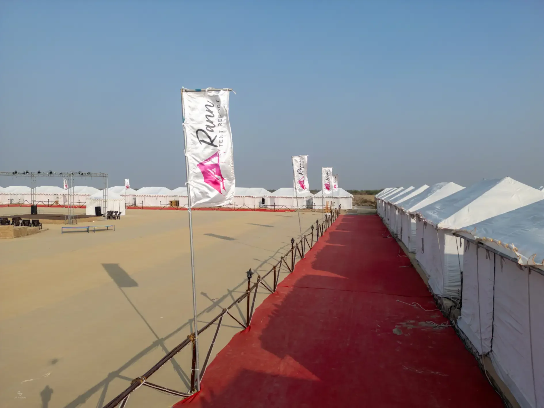 RANN TENT RESORT 1 NIGHT / 2 DAYS PACKAGE